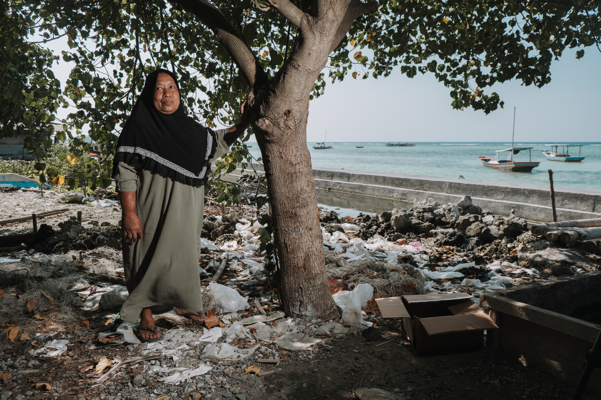 Leha dan Pulau yang menjadi satu-satunya rumah yang dikenalnya dari generasi ke generasi.